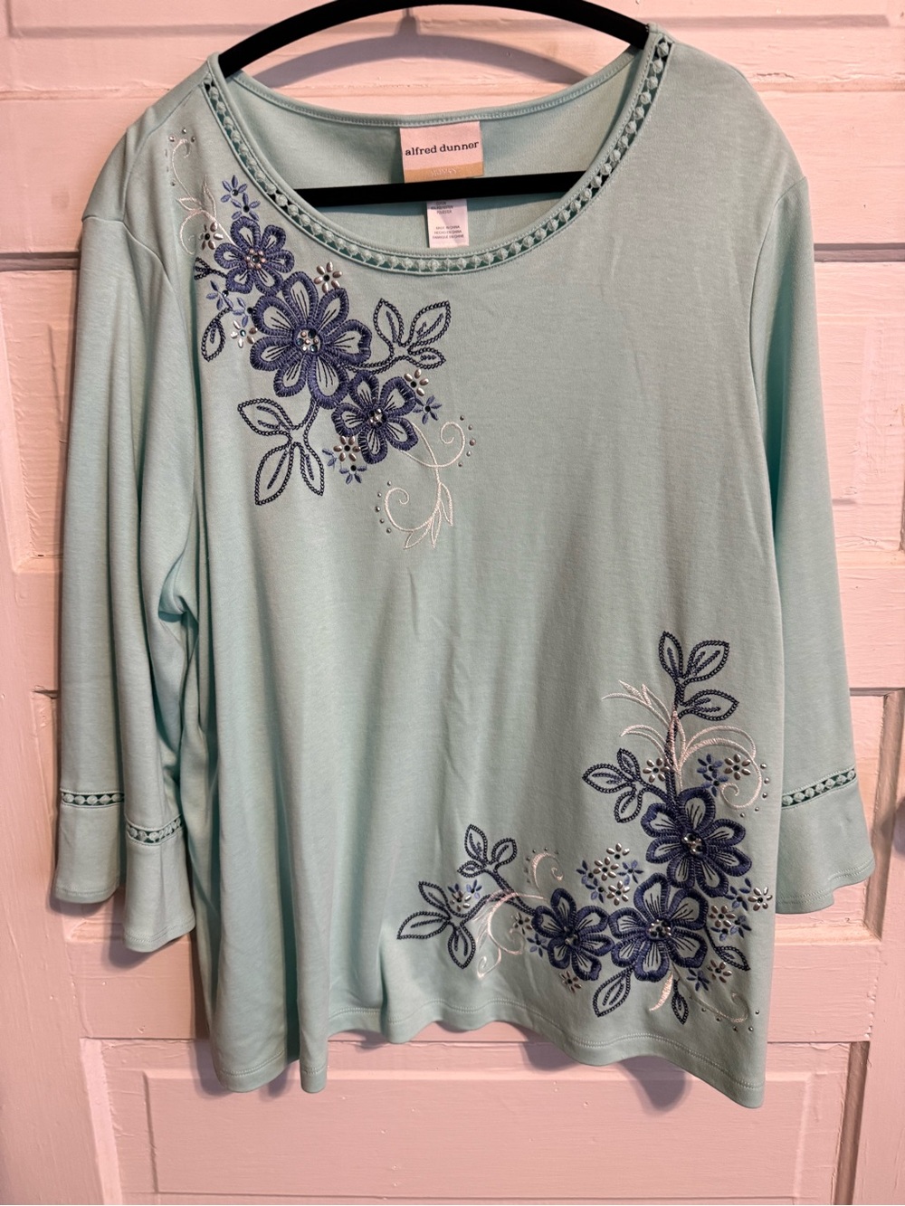 Alfred Dunner Mint Green Long Sleeve Embroidered Floral Top